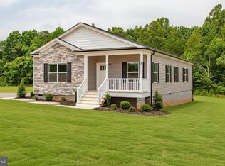 967 Levi Rd, Green Bay, VA 23942