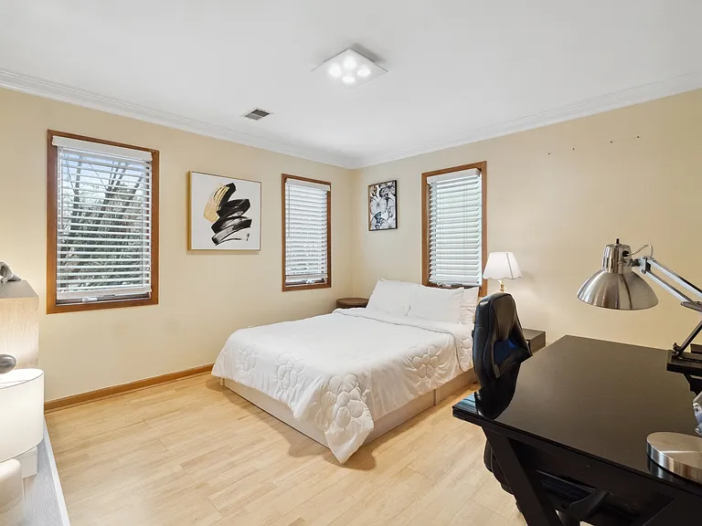 42 Ella St — Photo 16