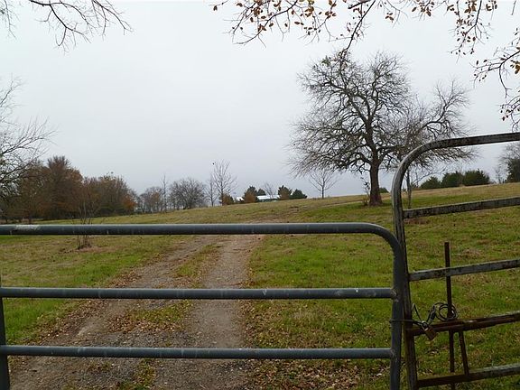 3rd image of 2018 County Road 3305