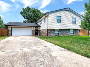 3426 S McComas St, Wichita, KS 67217