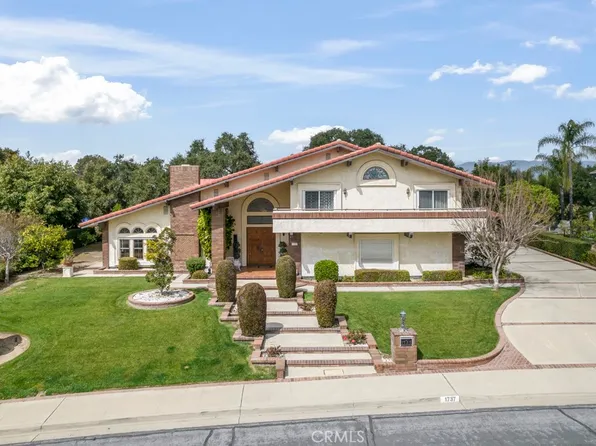 1737 Gainsborough Rd, San Dimas, CA 91773