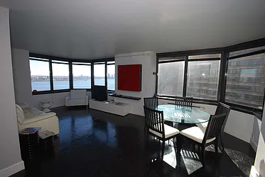 Rented by Luxury Habitat