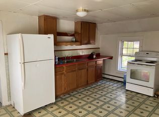 119 Green St #4, Brattleboro, VT 05301