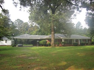 1438 Garner Chapel Rd, Mount Olive, NC 28365