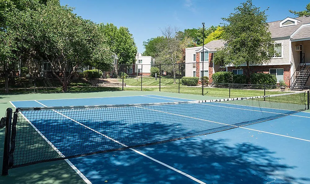 Sunbrook Apartments — Photo 3