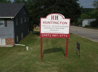 137 Stadium Rd, Mankato, MN 56001