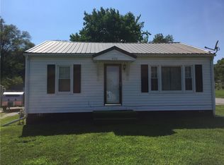 406 Wilson Blvd, Richmond, MO 64085