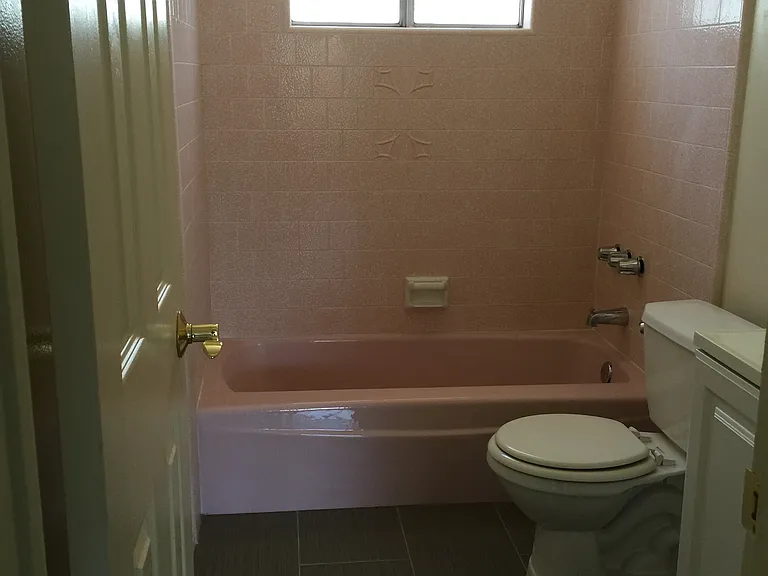 202 N Ellis St — Photo 6