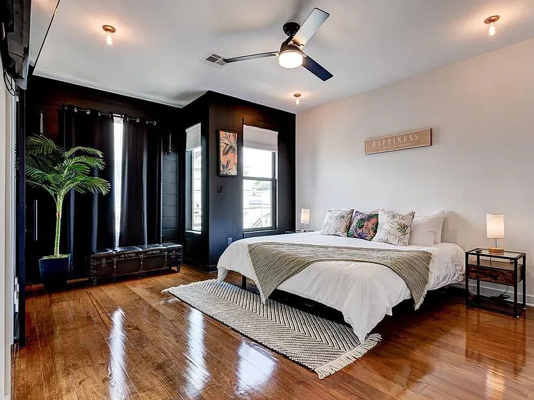 2506 Dumaine St — Photo 7
