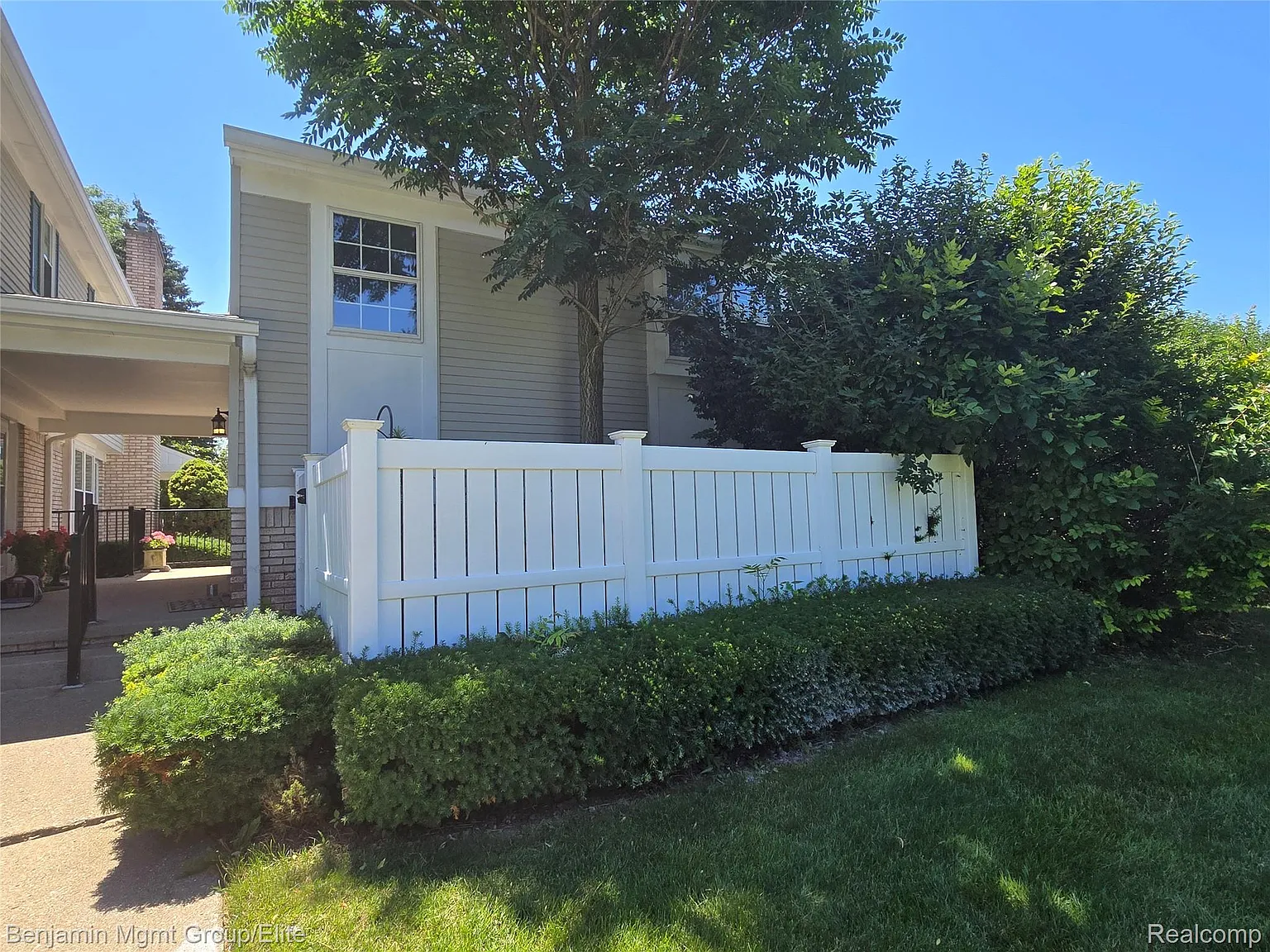 20942 W Glen Haven Cir photo 1