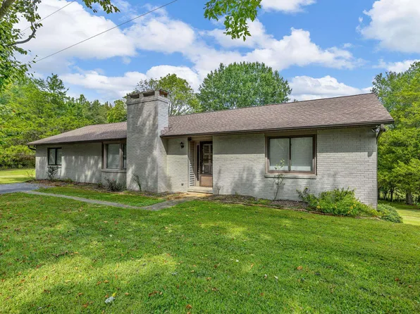 1930 N Pacolet Rd, Campobello, SC 29322