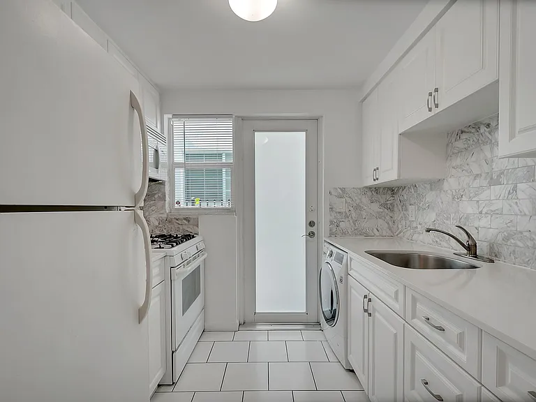 1035 Meridian Ave #6 — Photo 17