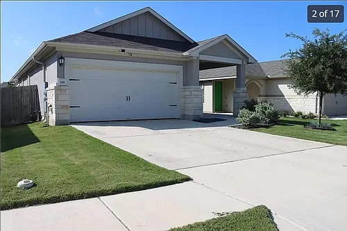201 McFarland St Photo 1