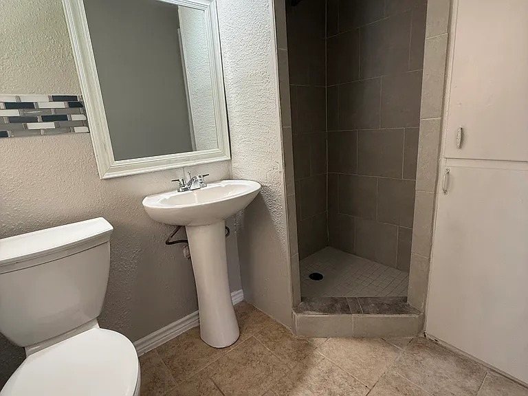 4318 Diamondhead Dr — Photo 15