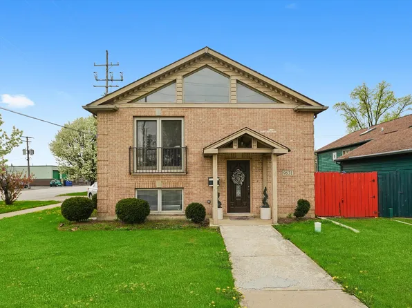 9631 Fullerton Ave, Franklin Park, IL 60131