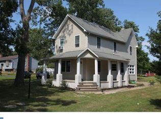 32 S Cedar Brook Rd, Sicklerville, NJ 08081