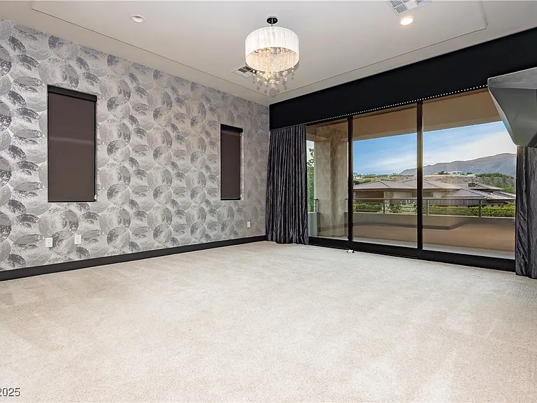 94 Glade Hollow Dr — Photo 22