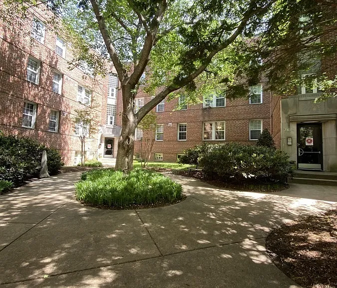 2824 Devonshire Pl NW #310 — Photo 1