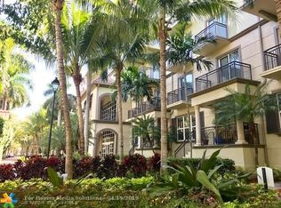 2625 NE 14th Ave APT 307, Oakland Park, FL 33334