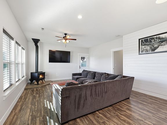 5th image of 25929 Tumbleweed Ct N