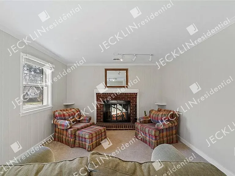 8406 Freestone Ave — Photo 15