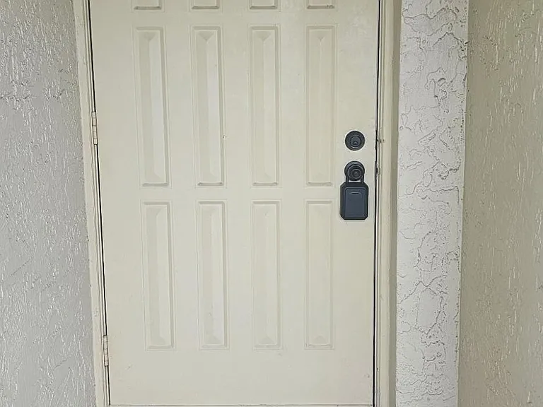 7879 Willow Spring Dr #923 — Photo 2