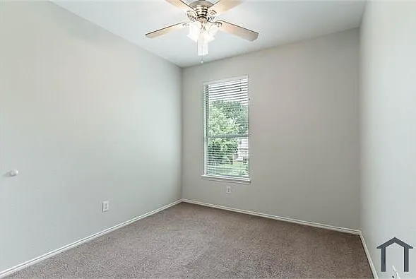 1600 Franklin Ave — Photo 15