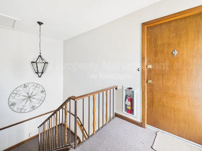 439 W 104th St — Photo 19