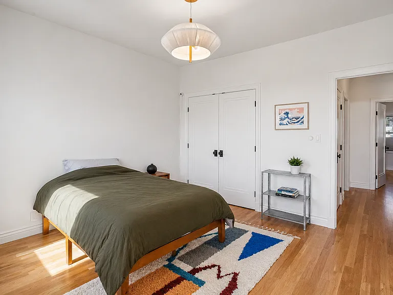 1343 38th Ave — Photo 34
