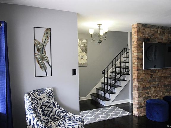 2nd image of 3330 Hone Ave