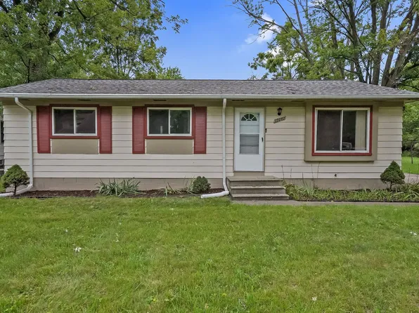 19242 Melrose Ave, Southfield, MI 48075