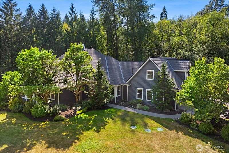 2nd image of 16625 178th Avenue NE