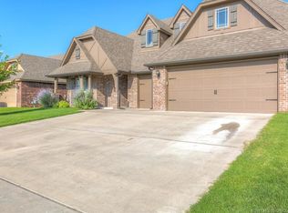 13702 S 90th Ave E, Bixby, OK 74008
