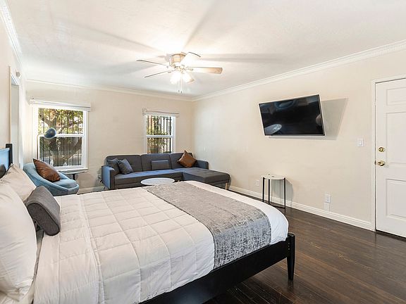 4th image of 750 S Normandie Ave APT 106