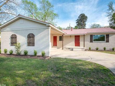 9205 Cloverhill Rd, Little Rock, AR, 72205