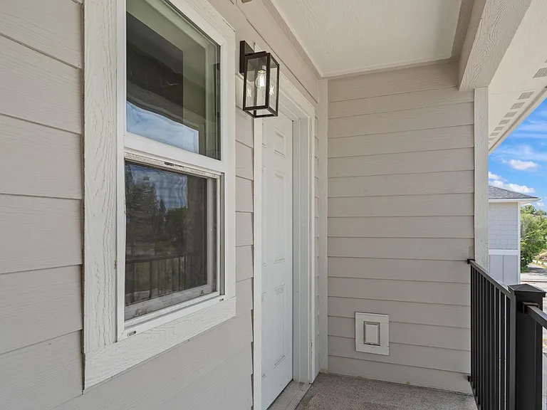 421 S McKinnon Rd — Photo 10
