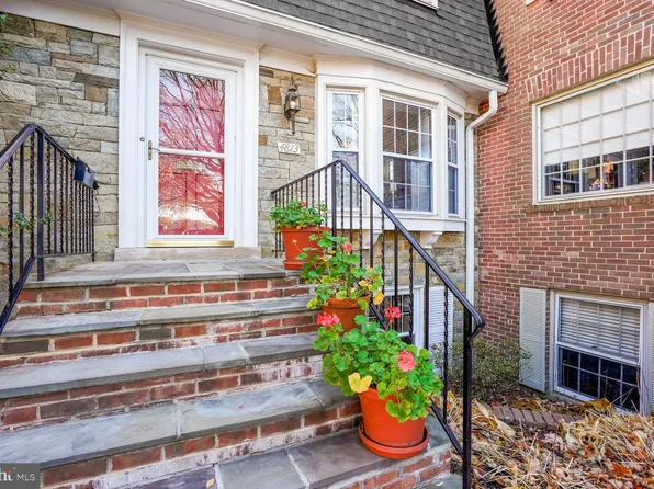 4813 Sangamore Rd #7, Bethesda, MD 20816
