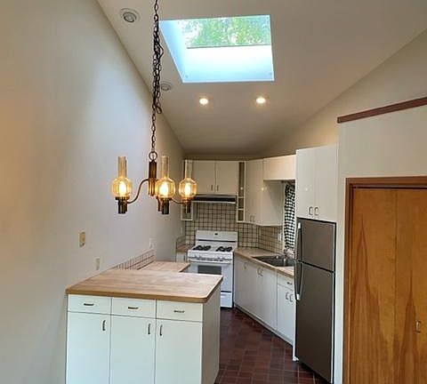 Great light from the skylight!