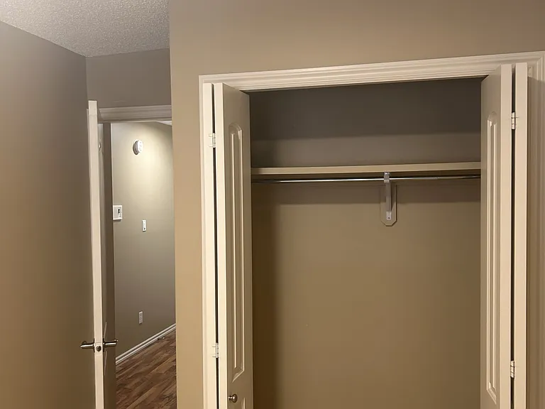 1013 Lansdowne Ave #103 — Photo 6