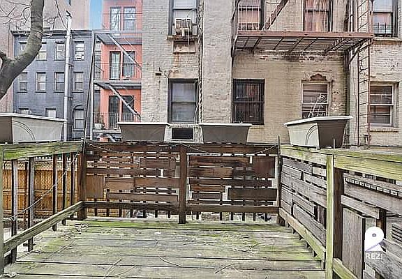 3rd image of 328 W 49th St APT 1RW
