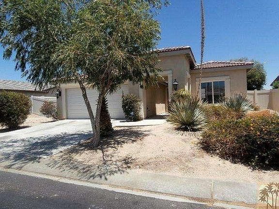 3rd image of 8464 Mount Whitney Ave