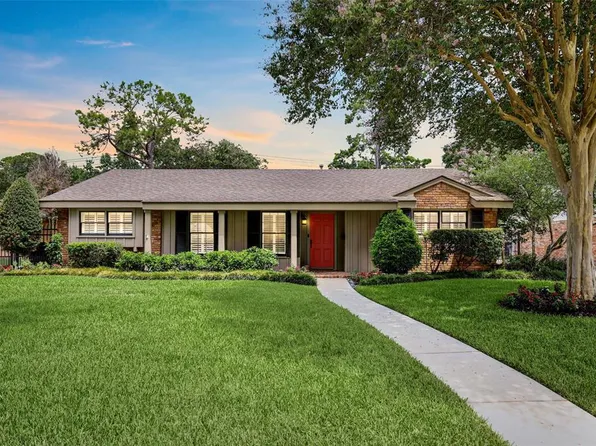 7910 Burgoyne Road, Houston, TX 77063
