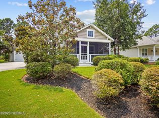 805 Wildflower Dr, Holly Ridge, NC 28445