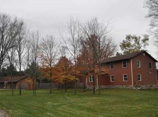 304 Four Square Dr, Mount Pleasant, MI