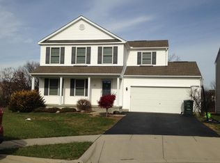 696 Thornbush Dr, Blacklick, OH 43004