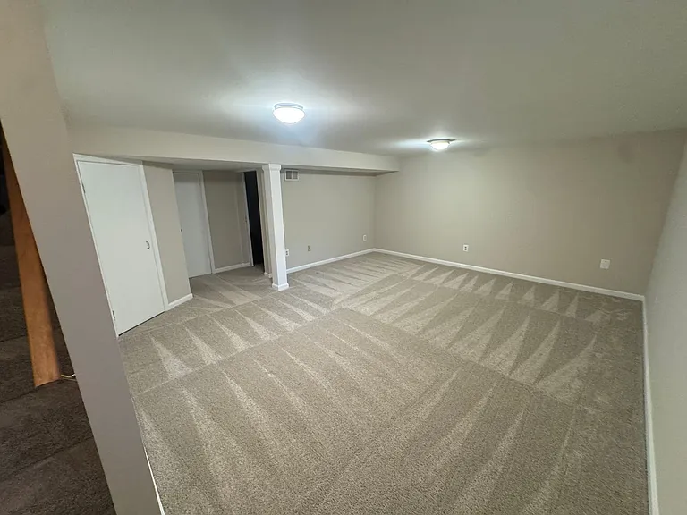 42 S Park Dr — Photo 24