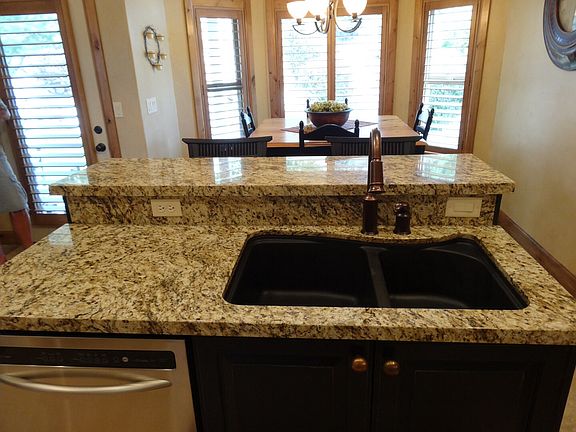 Granite and Moenstone