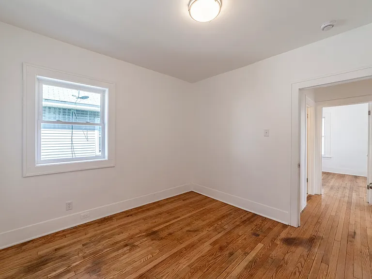 553 Highland St — Photo 23