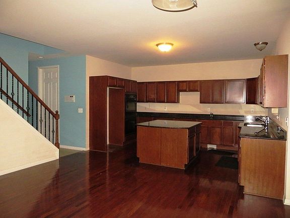 2nd image of 13879 Basswood Cir