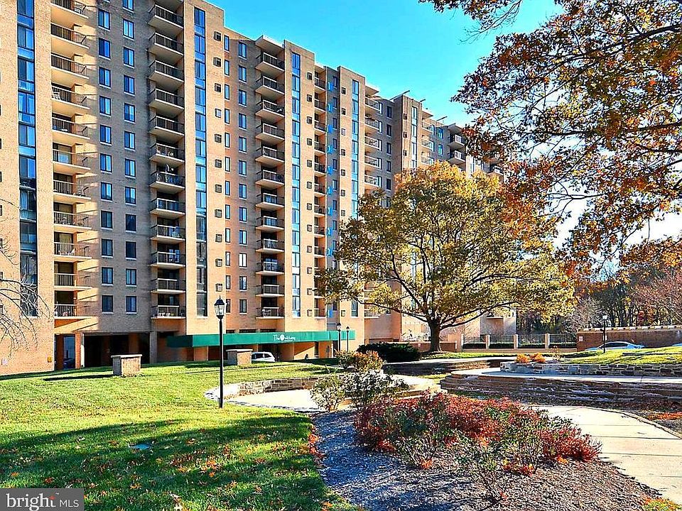 1st image of 4500 S 4 Mile Run Dr APT 304